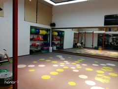 -悦耐私教健身馆(保利中心店)