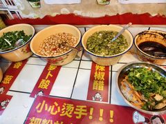-柳州肥姨妈大骨螺蛳粉(东靖路店)