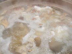-威邵鸡煲(西华路总店)