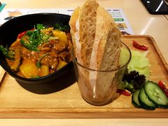 -来龙里 精致 东南亚餐室(万象城店)