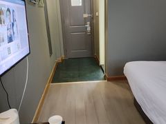 -如家酒店·neo(南昌八一广场师大南路地铁站店)