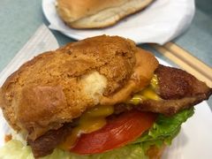 豬扒菠蘿油-华嫂冰室(尖沙咀店)