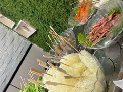 -百品聚旋转火锅(万德庄店)