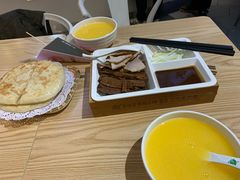 -李连贵熏肉大饼(金隅嘉品Mall店)