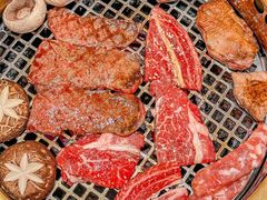 -肉魁屋·烧肉·烧鸟·酒场(高新店)