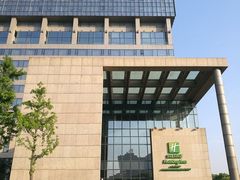 -上海虹桥西郊假日酒店