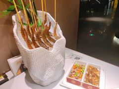 游水活虾-领鲜天下·焗海鲜·花胶鸡(天目里店)