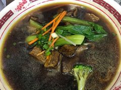 红烧牛腩饭-十八家面馆(均瑶店)