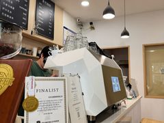 -白鹅咖啡(金城花园店)