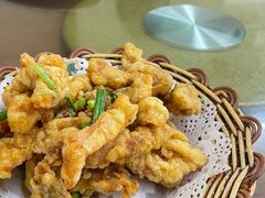 -胡子饮食店