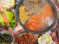 -赵美丽·重庆社区火锅·直营店(火车东站·中豪国际店)