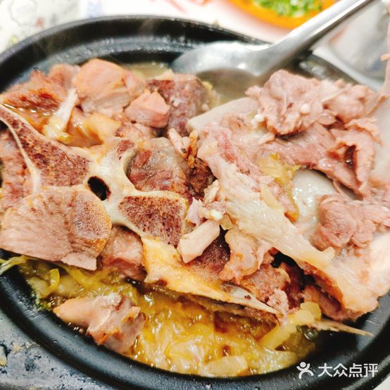 水楼子鑫鑫砂锅居(健康路店)