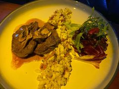 猎人式煎乳牛排-蓝枪鱼鲜酿啤酒餐厅blue marlin(江宁店)