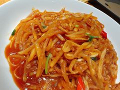 -王慧洁开口虾水饺·地道东北菜(银泰城店)