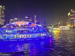 -黄浦江游览十六铺3号码头网红自助餐