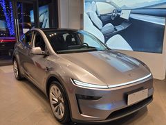 -TESLA 特斯拉(上海太古汇体验店)