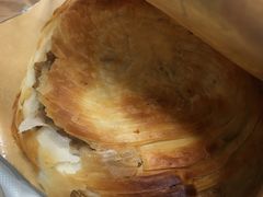 传统腊汁肉夹馍-忆秦时(银泰in77店)