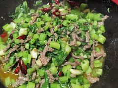 青菜牛肉-鹏林天龙鸡杂