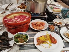 -金马门国际美食百汇(珞喻路店)
