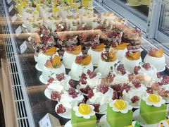 -玲婧胡同·生日蛋糕·餐厅(嘉里城店)