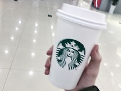 流光溢彩新年拿铁-星巴克臻选(青岛麦凯乐分店)