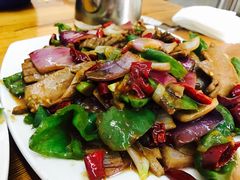 -百味地锅鸡(铜山路店)