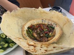 -老子山小鱼锅贴·龙虾馆