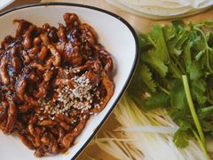 -关东小磨东北菜(上海长风大悦城店)
