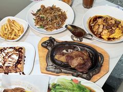 -樂麗餐室 · 本地茶餐廳(扬名广场店)