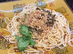 -上上签·冷锅串串(六灌路店)