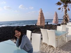 -Cafe Aewol Monsant