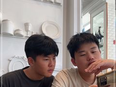 -铜锣湾·有麝自然香(长嘉汇购物公园店)