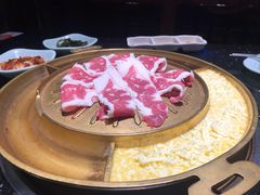 -猪啊牛呀羊啊铜盘烤肉(正大广场店)