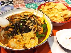-丽丽三鲜螺蛳粉(田林路店)