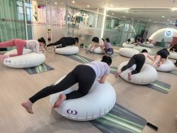 -爱尔乐美孕产瑜伽·普拉提