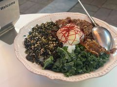 -CowCow其其·牛杂咖啡公司(六运店)