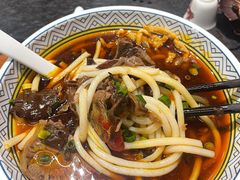 -粉吖吖·邵阳米粉(体育西路店)