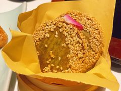 绿茶饼-卯时·龙光雅宴·精致锡帮菜(惠山古镇店)