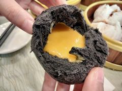 黑金流沙包-香港威特瑞茶餐厅(小白楼音乐厅店)