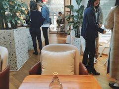 -Line 咖啡(石厦花园店)