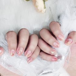 -手牵手美甲