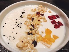 金桃米酿酸奶-丝路金桃·新疆菜(徐汇店)