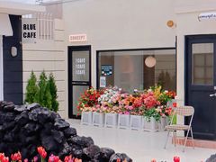 -Blue Concept Cafe&Farm·關於藍