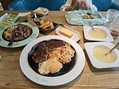-豪客来牛排(人民东路店)