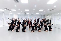 -深舞形体民族舞蹈工作室