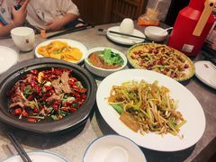 老济南炒合菜-闫府私房菜·百年鲁菜(恒隆店)