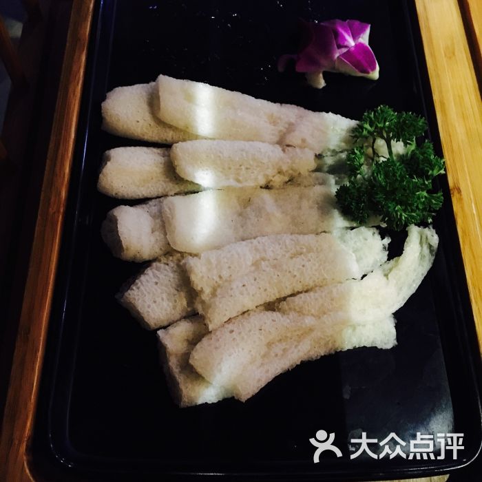 手选潮汕鲜牛肉火锅(黄河路店)竹荪图片 - 第1张