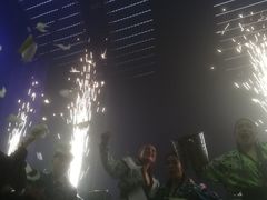 -SPACE(欢乐颂购物中心店)