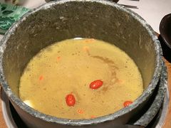 -芸山季·云南山珍菌火锅(人民广场来福士店)