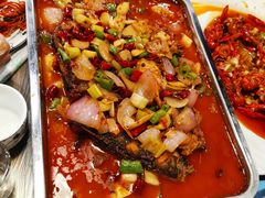 招牌烤黔鱼-有钳洞庭湖小龙虾大闸蟹(金楠天街店)